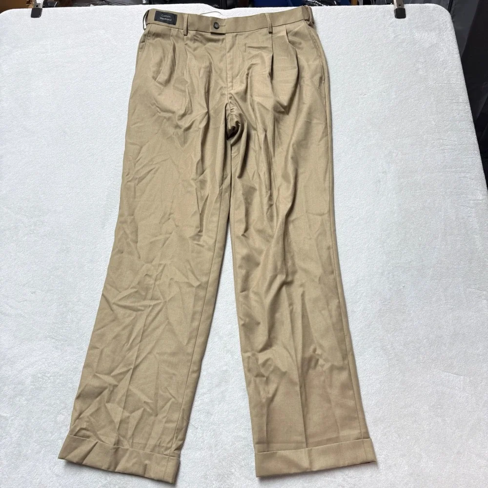 Dockers Mens Classic Fit Pleated Khaki Pants Tan Cuffed W36 L32